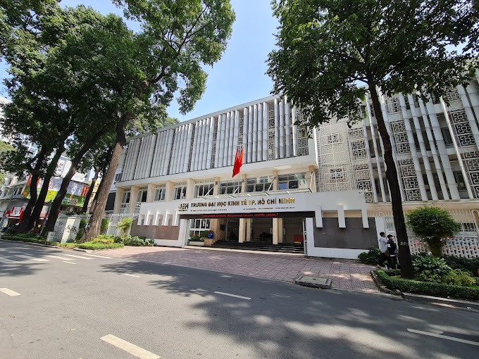 Đại học có 11 cựu sinh viên thuộc top 200 người giàu nhất sàn chứng khoán