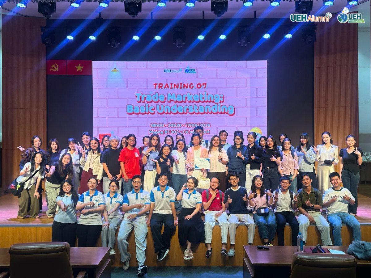 [UEH MENTORING] Recap Training 07: Trade Marketing - Basic Understanding
