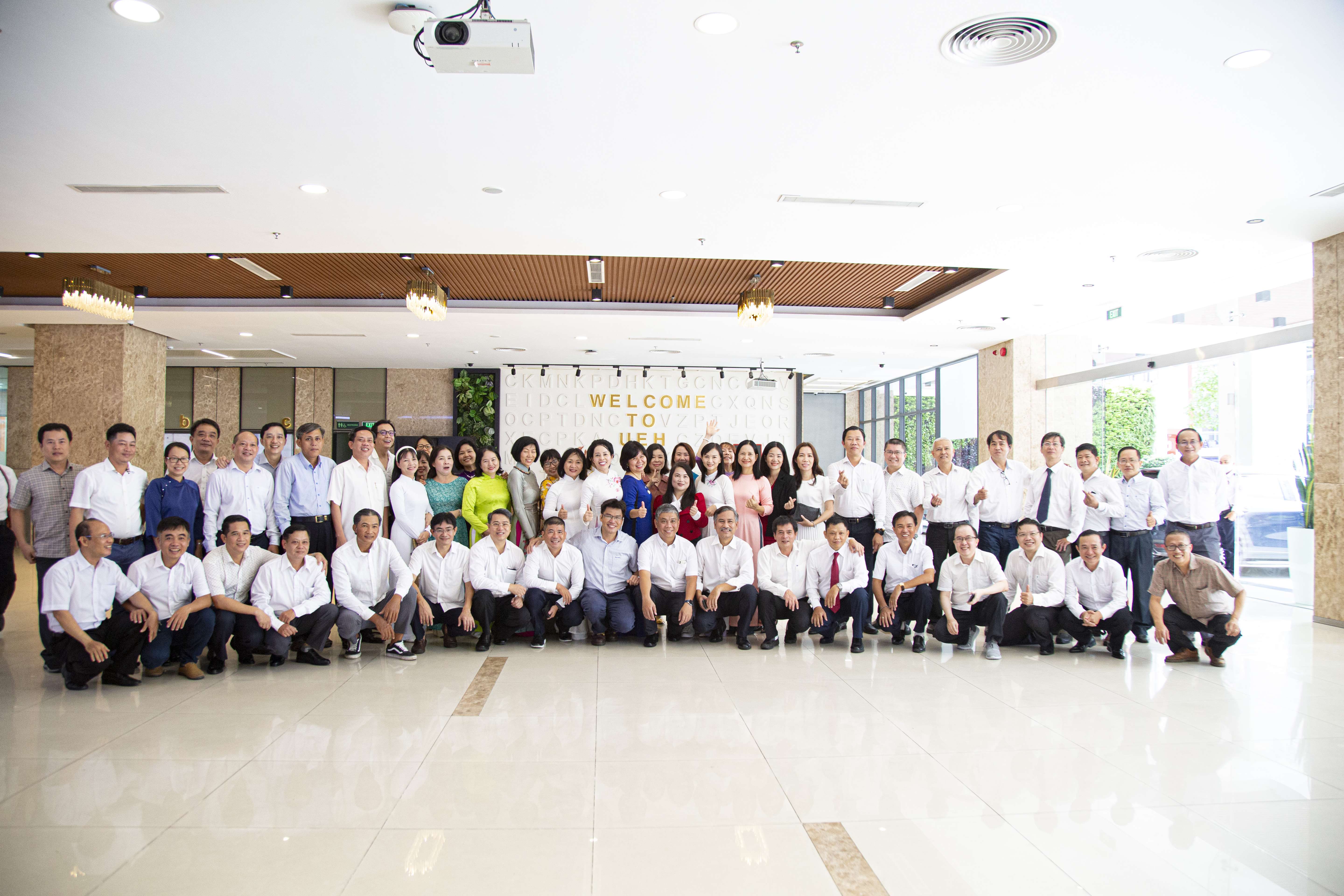 Họp mặt kỷ niệm 30 năm tựu trường của khóa 18 - Trường Đại học Tài chính Kế toán TP.HCM