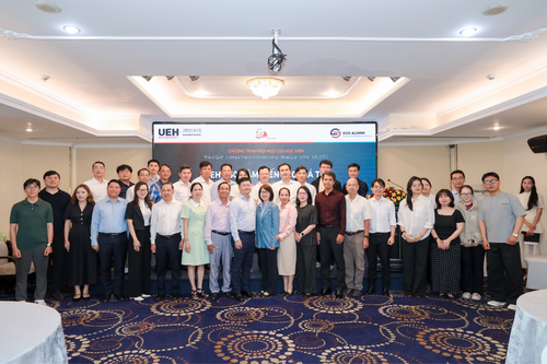 UEH - Họp mặt cựu học viên khoa Quản lý nhà nước (SOG) - Kết nối để tiếp nối tương lai